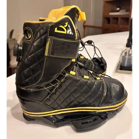 Vintage Byerly Wakeboard Bindings Boots Black Yellow BOA Dial Men’s Adult Pair